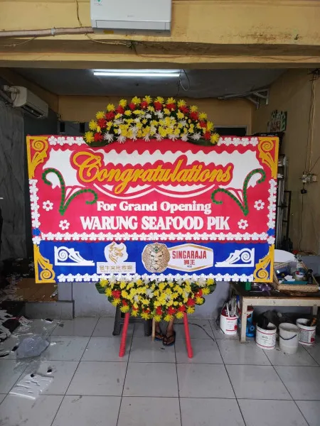 Papan Bunga Ucapan Selamat Pajang