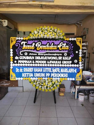 Papan Bunga di Pajang